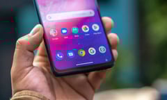 Cách tắt ứng dụng chạy ngầm trên điện thoại Android đơn giản