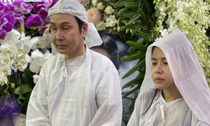 Vũ Luân, Bình Tinh thất thần trong đám tang cha nuôi - NSƯT Vũ Linh