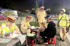 5 ngày lập chốt ở khu vực nhiều quán nhậu, CSGT Huế xử lý hơn 100 'ma men'