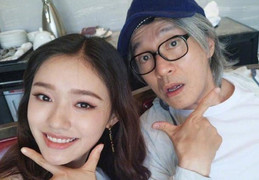 Lâm Duẫn chấm dứt hợp tác với Châu Tinh Trì