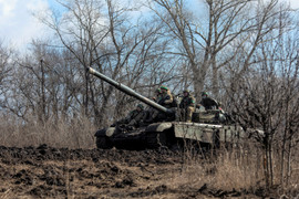 Ukraine tuyên bố sẽ không từ bỏ thành phố Bakhmut