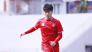 Xuân Trường: 'V-League nghỉ dài làm cầu thủ cảm thấy chán'