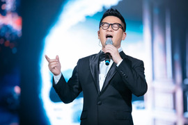 Bị phản ứng khi nói 'khán giả của tôi đều là người có tiền', Bằng Kiều lên tiếng