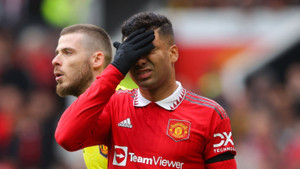 Casemiro bị tăng nặng án phạt, treo giò 4 trận