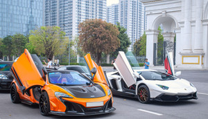 Chiêm ngưỡng dàn siêu xe trị giá trăm tỷ dạo phố ở Hà Nội