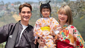 Con gái Mạc Văn Khoa chiếm spotlight khi lần đầu diện kimono