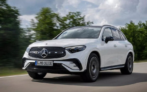 Bảng giá ô tô Mercedes mới nhất tháng 4/2023