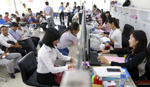 Cán bộ, công chức không được chửi thề, nói tiếng lóng, quát, dọa dân