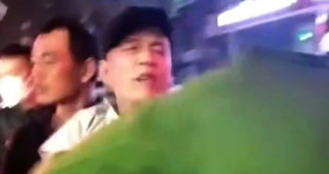 Người vi phạm giao thông tát vào mặt chiến sỹ công an ở Thanh Hóa