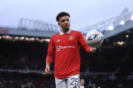 Nhà Glazer không hạ giá bán Man Utd