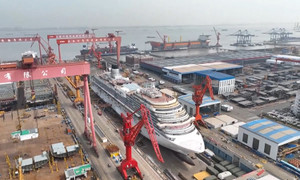 Cận cảnh siêu du thuyền tự đóng đầu tiên của Trung Quốc