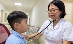 Nhiều trẻ nhập viện do mắc cúm A, cách nào để phòng biến chứng nguy hiểm?