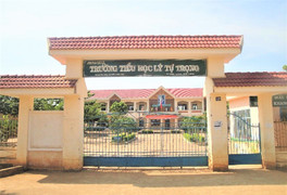 31 học sinh ngộ độc sau khi nhận bóng bay từ người lạ: Thông tin mới nhất