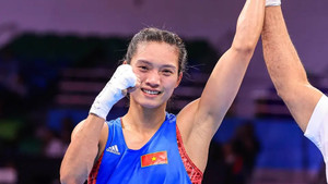 Nữ võ sĩ Việt Nam đầu tiên vào chung kết boxing thế giới