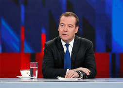 Ông Medvedev: Chuyên gia nước ngoài ở Ukraine là mục tiêu hợp pháp của Nga