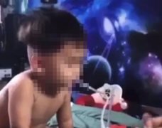 Bé trai 3 tuổi nghi bị cha dượng ép hút ma túy ở TP.HCM