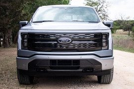 Ford sản xuất xe bán tải điện mới