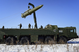 Nga có bao nhiều vũ khí hạt nhân chiến thuật, ai có quyền kích hoạt?