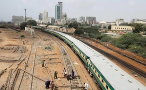 Trung Quốc bơm 240 tỷ USD cứu trợ các nước tham gia 'Vành đai, Con đường' 