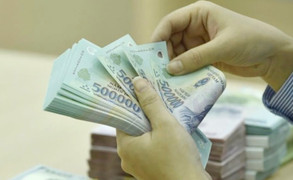 Lãi suất ngân hàng 28/3: Tiếp tục giảm nhanh