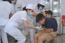 50 học sinh Hà Nội ăn gì trong buổi dã ngoại trước khi nhập viện nghi ngộ độc?