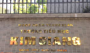 Học sinh nhập viện sau chuyến dã ngoại: Hiệu trưởng xin lỗi và nhận trách nhiệm