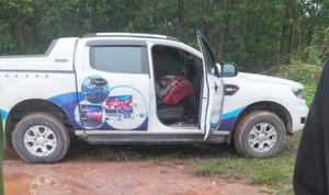 Cặp vợ chồng chết bất thường trong xe bán tải ở Quảng Ninh