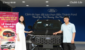 Trao ô tô thương hiệu Mỹ cho khách hàng tham gia bảo hiểm Chubb Life