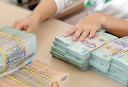 Lãi suất ngân hàng 30/3: Chỉ còn 1 ngân hàng giữ mức 9%/năm