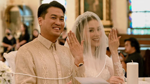 Khung ảnh lần đầu công bố trong đám cưới Phillip Nguyễn – Linh Rin