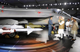 Doanh thu xuất khẩu thiết bị quốc phòng của Ấn Độ cao nhất từ trước tới nay