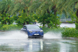 VinFast VF 8 được vinh danh 'Xe xanh của năm 2023'