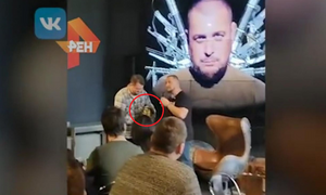 Khoảnh khắc phóng viên Nga bị sát hại bằng thuốc nổ ở Saint Petersburg