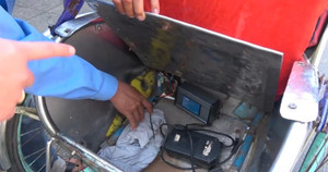 Đua nhau lắp mô tơ điện cho xích lô chở khách du lịch gây mất an toàn ở TP Huế