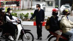 Nút bấm cho người đi bộ bị lãng quên, dân bất chấp nguy hiểm băng qua đường