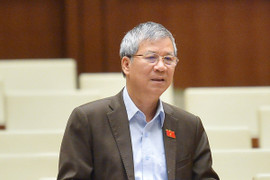 ĐBQH đề nghị đấu thầu tập trung cần áp dụng với cả loại thuốc ít, thuốc hiếm