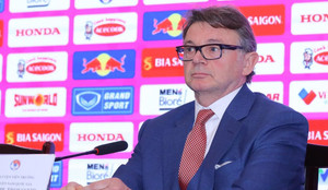 HLV Troussier đoán trước U22 Việt Nam gặp U22 Thái Lan, có kế hoạch ứng phó