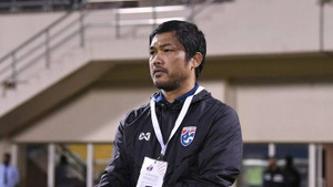 HLV U22 Thái Lan khen chiến thuật của ông Troussier