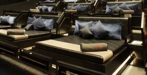 Những rạp chiếu phim có giường nằm ở Hà Nội siêu hút khách 