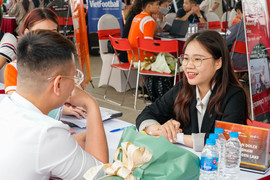FPT Polytechnic kết nối hàng nghìn việc làm thông qua sự kiện Bee Matching