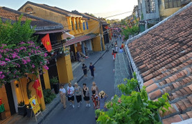 Khách vào phố cổ Hội An phải mua vé: Người nói đúng, người bảo không nên