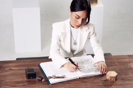 Hành trình đưa thương hiệu trang sức hoàng gia đến Việt Nam