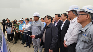 Thủ tướng: Phấn đấu hoàn thành dự án Cảng hàng không Điện Biên vào 19/11