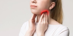 Nổi hạch dưới hàm có nguy hiểm không?
