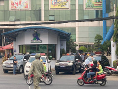 Cảnh sát xuất hiện tại trụ sở Tập đoàn Tân Hiệp Phát 