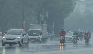 Dự báo thời tiết ngày 13/4: Bắc Bộ nơi nồm ẩm, nơi nắng nóng trên 35 độ C