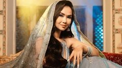 Võ Hạ Trâm chia sẻ lý do hát tiếng Hindi trong MV mới