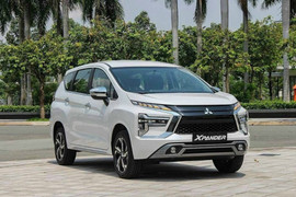 Top 10 xe bán chạy tháng 3: Mitsubishi Xpander lên 'đỉnh'