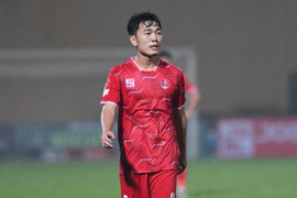 Xuân Trường tái hiện hình ảnh 'chiến binh', tiếc nuối rời sân Hàng Đẫy 