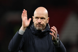 Man Utd ghi 4 bàn vẫn hòa 2-2, HLV Erik ten Hag tiếc nuối: 'Thật đen đủi'